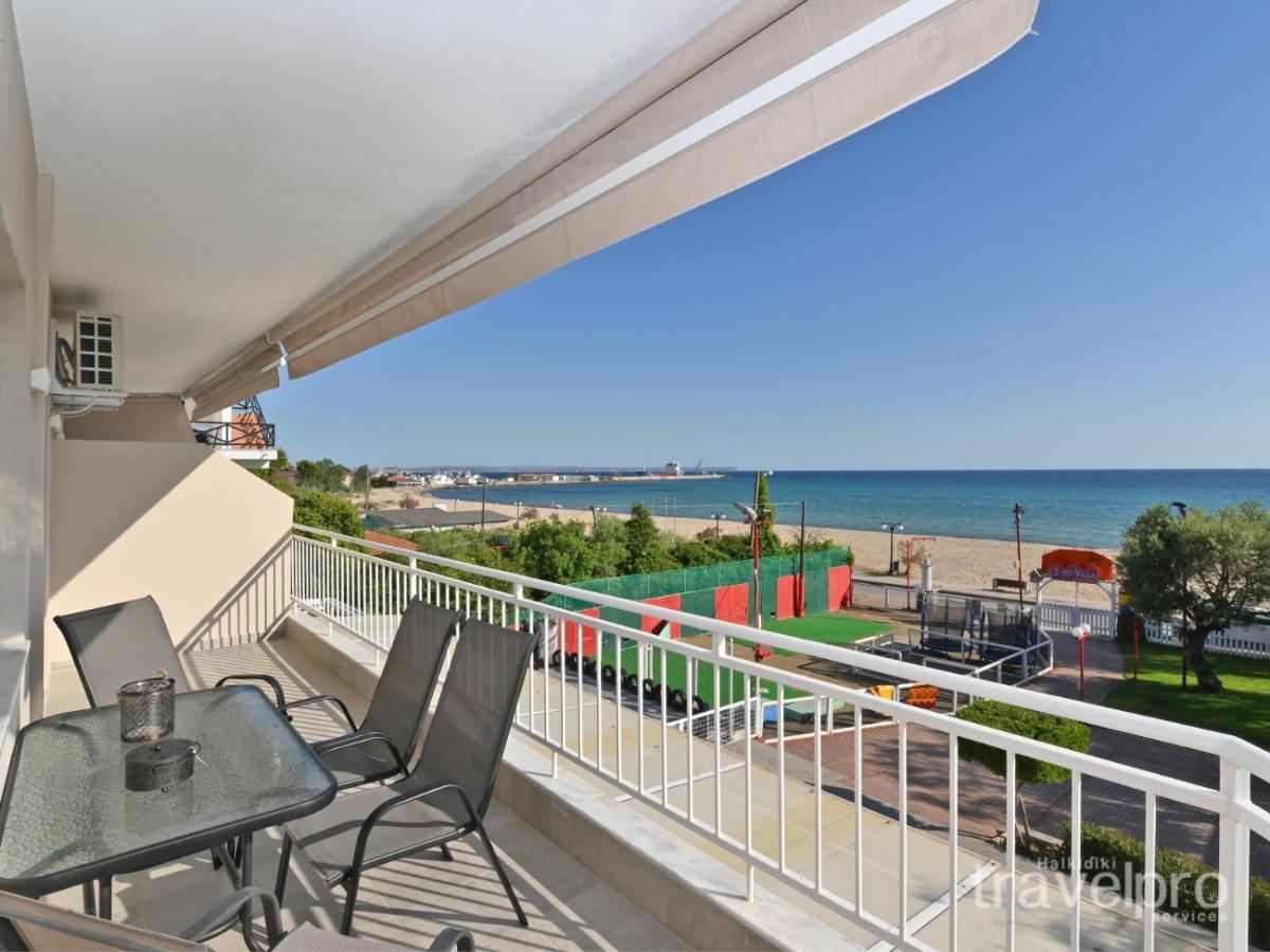 Sabbia Apartments Seafront By Rentalspro Services - Nea Moudania Halkidiki Exterior photo