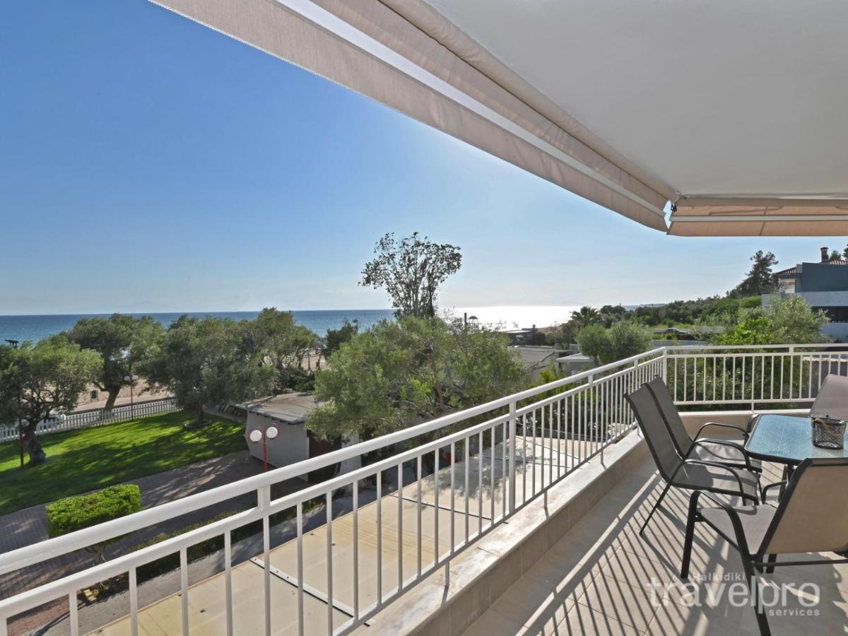 Sabbia Apartments Seafront By Rentalspro Services - Nea Moudania Halkidiki Exterior photo